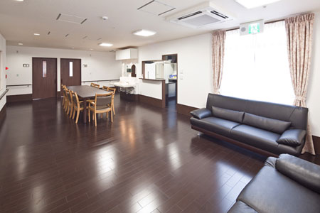 居間・食堂
